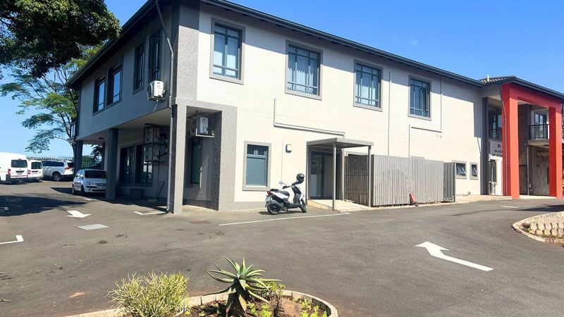 51m² Mixed Use To Let in Hillcrest Central at R170.00 per m²