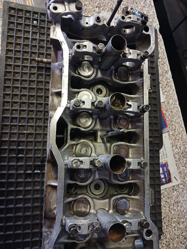 TOYOTA COROLLA 16V CYLINDERHEAD NO CAMS FOR SALE