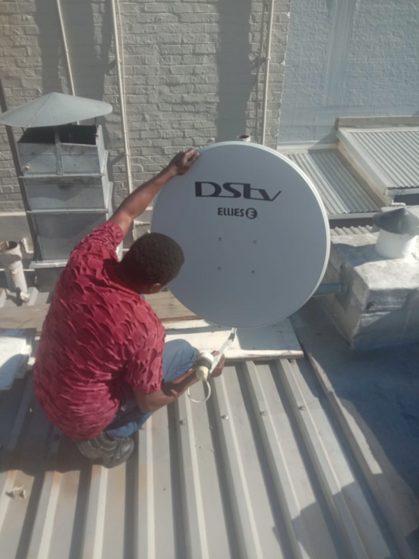 Dstv installation and Repairs 0787630515 Bellville  Durbanville Kraaifontein