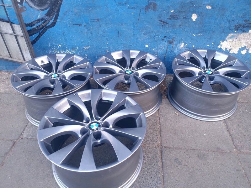 A set of BMW Rims X5 and X6