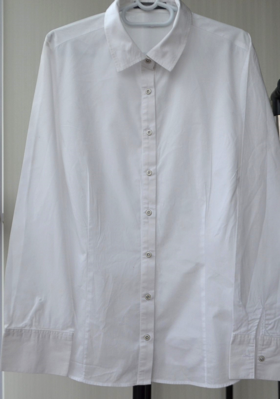 Woolies white shirt sz 16