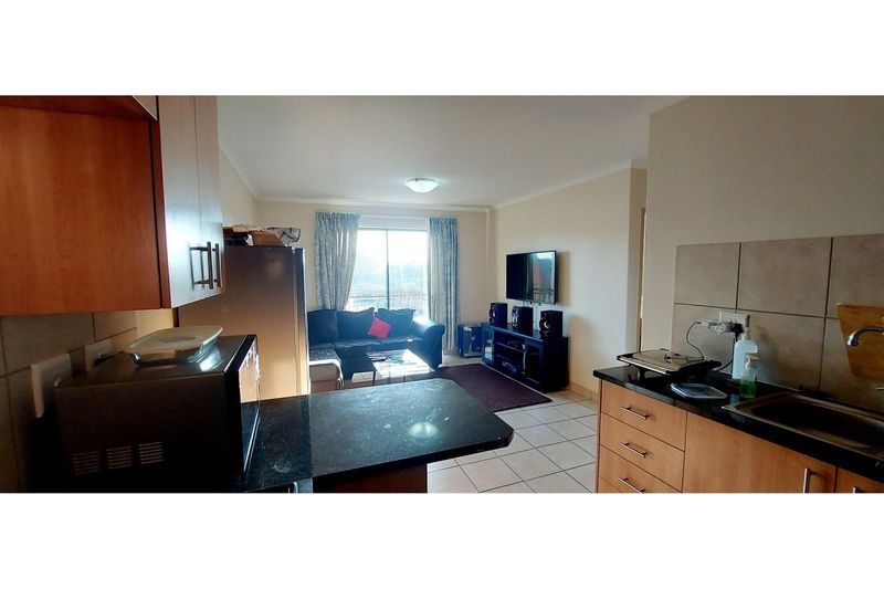 2 Bedroom Apartment / Flat for Sale in Boardwalk, Olympus, Pretoria