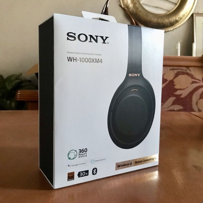 SOLD - Brand new Sony WH-1000XM4 Wireless Noise Cancelling Headphones - Black