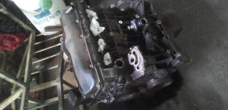 Hi,Im selling bmw 320i E90 engine