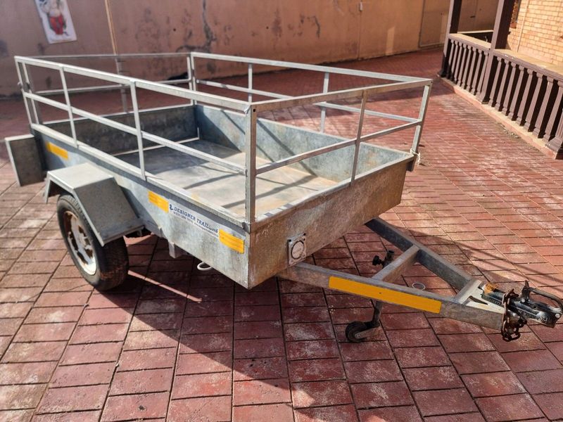 GALVANIZED UTILITY TRAILER