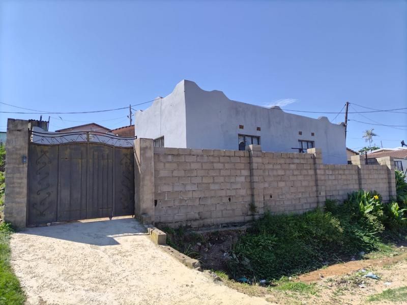 3 BEDROOM HOUSE FOR SALE IN FOLWENI UMBUMBULU