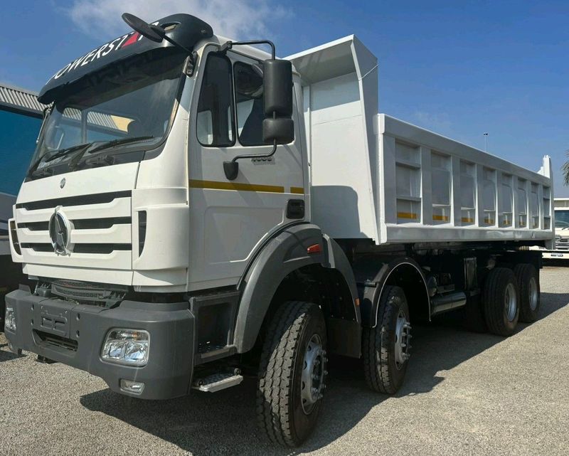 TIPPER TRUCK FOR SALE