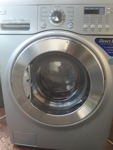 LG WASHER DRYER COMBO 2 IN 1  R4500    0692696304