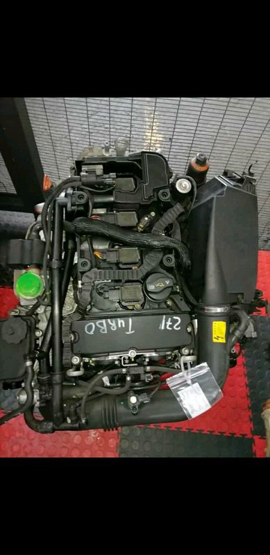 Mercedes CGI 271 turbo engine