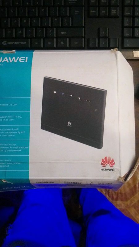 Huawel LTE router