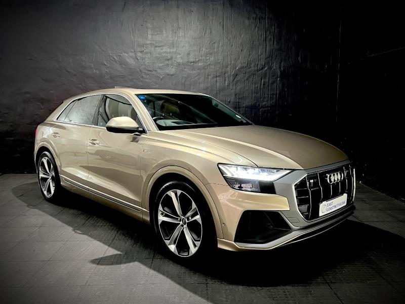 2020 Audi Q8 45TDI Quattro .