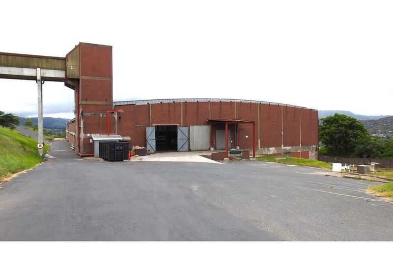 Substantial Industrial Unit Located Minutes From N3 With 3000 AMPs Power