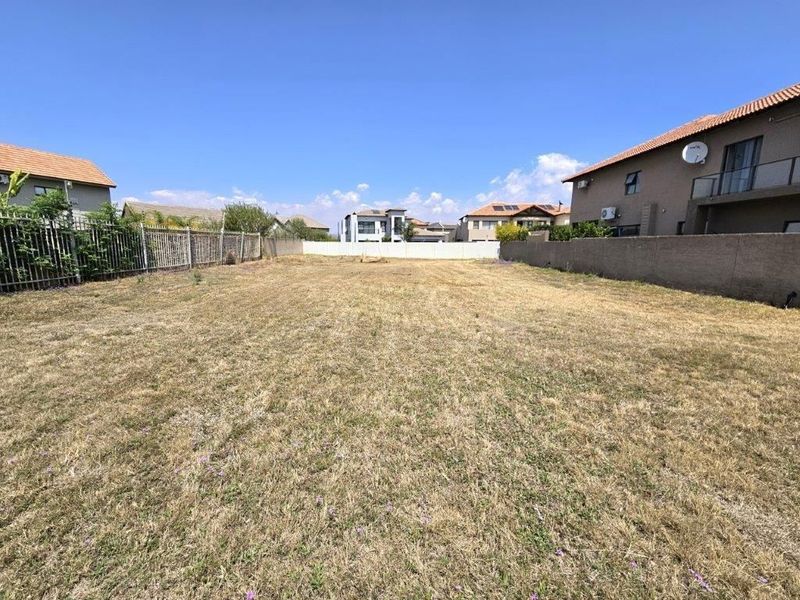 737m2 Vacant Land in Melodie