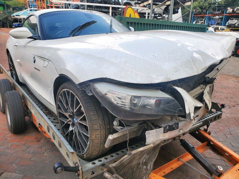 2010 BMW E89 Z4 SDRIVE35I N54 AUTO STRIPPING / BREAKING FOR PARTS
