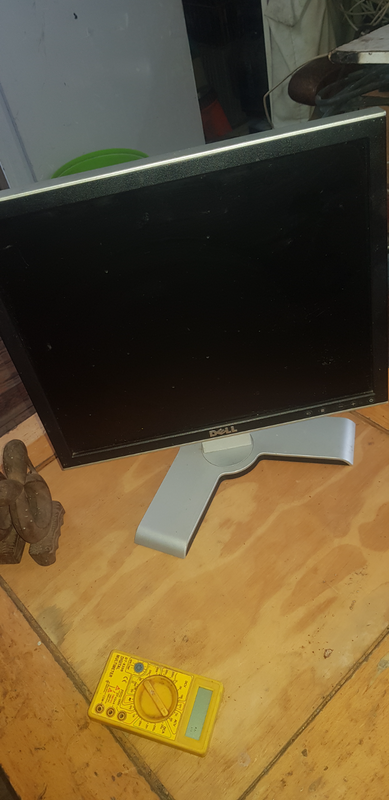 Dell 19 inch monitor for sale R450