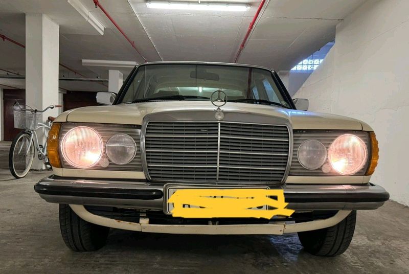 Mercedes Benz W123 1986 R95 000