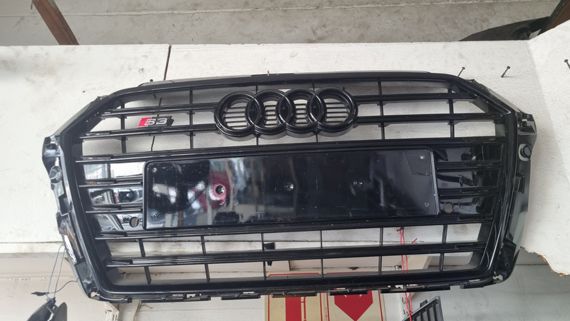 AUDI S3 MAIN GRILL FOR SALE