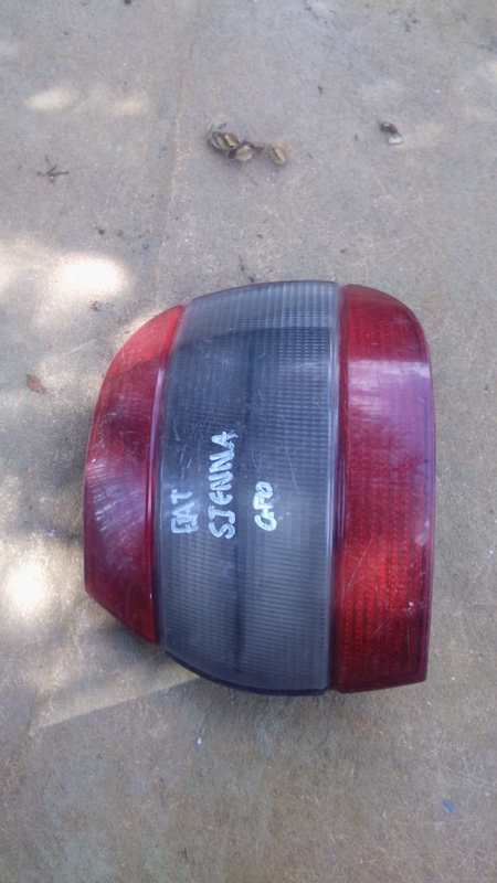 2003 Fiat Sienna Right Taillight For Sale.