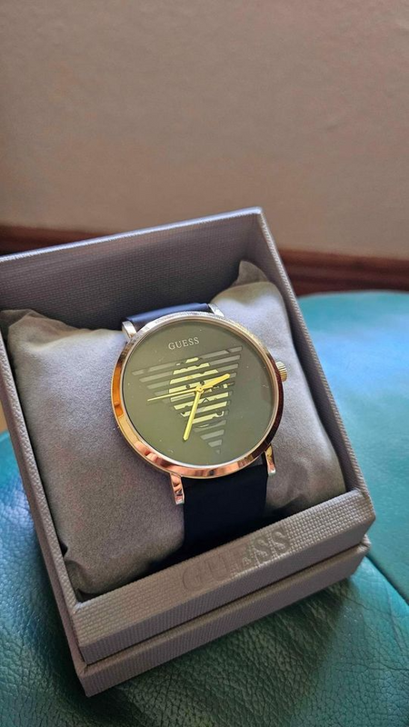 GUESS Black &#43; Gold Watch
