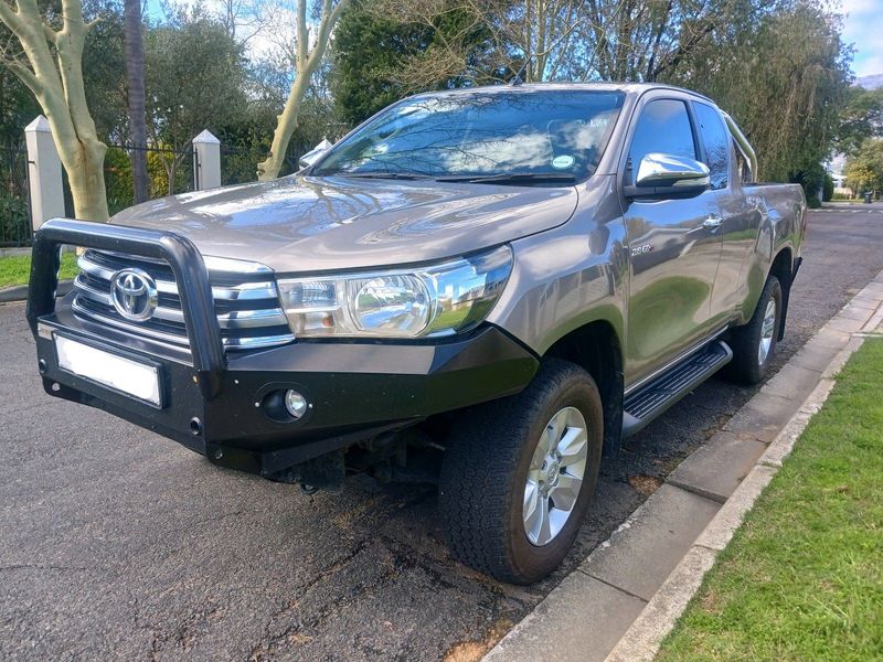 2017 Toyota Hilux 2.8 GD-6 Xtracab Raider 4x2 6MT