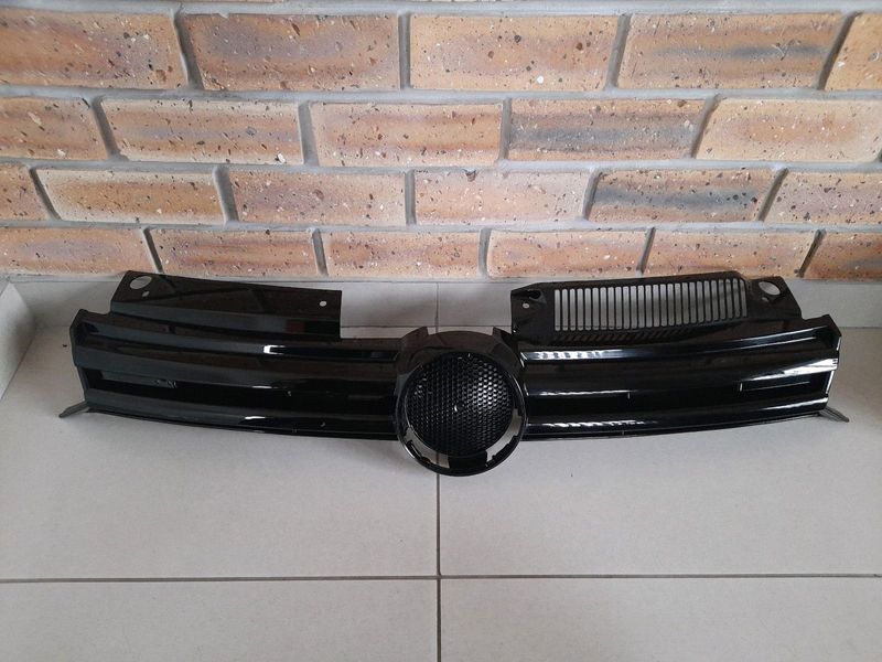 VW GOLF 6 R LINE MAIN GRILLES FOR SALE PRICE R995