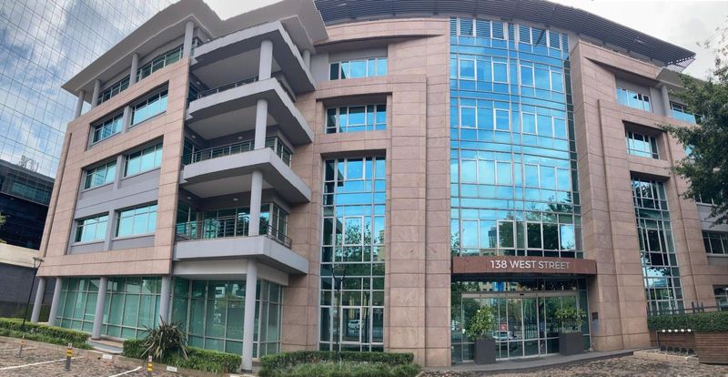 8000m² Commercial To Let in Sandton Central at R130.00 per m²