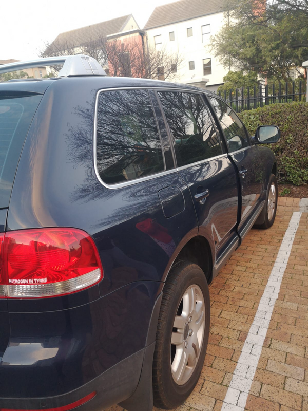 2004 Volkswagen Touareg SUV