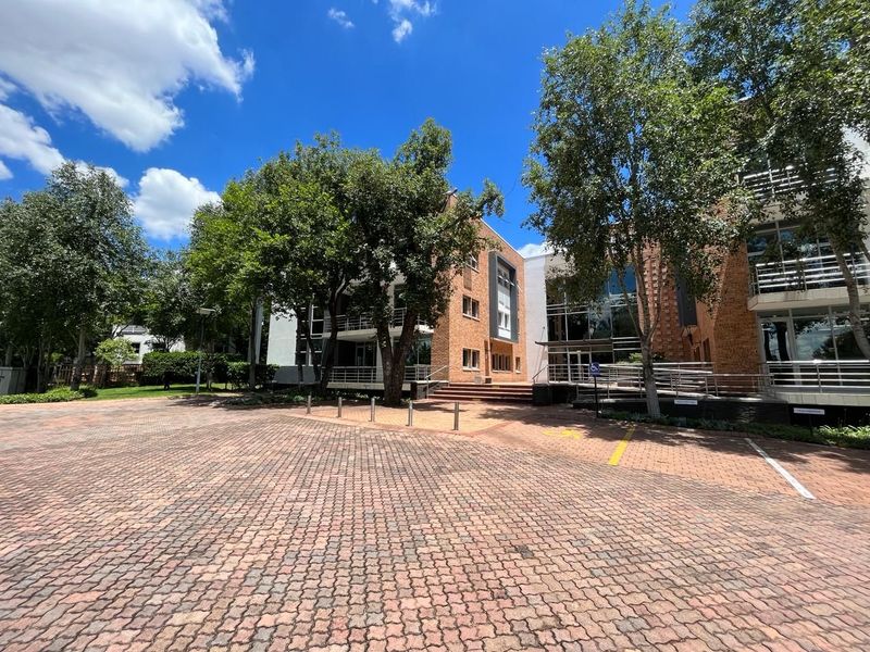 Ballyoaks Office Park | Prime Office Space to Let in Bryanston