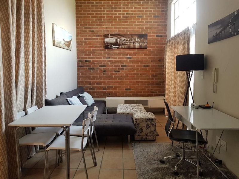 Apartment For Sale in Houghton Estate, Johannesburg