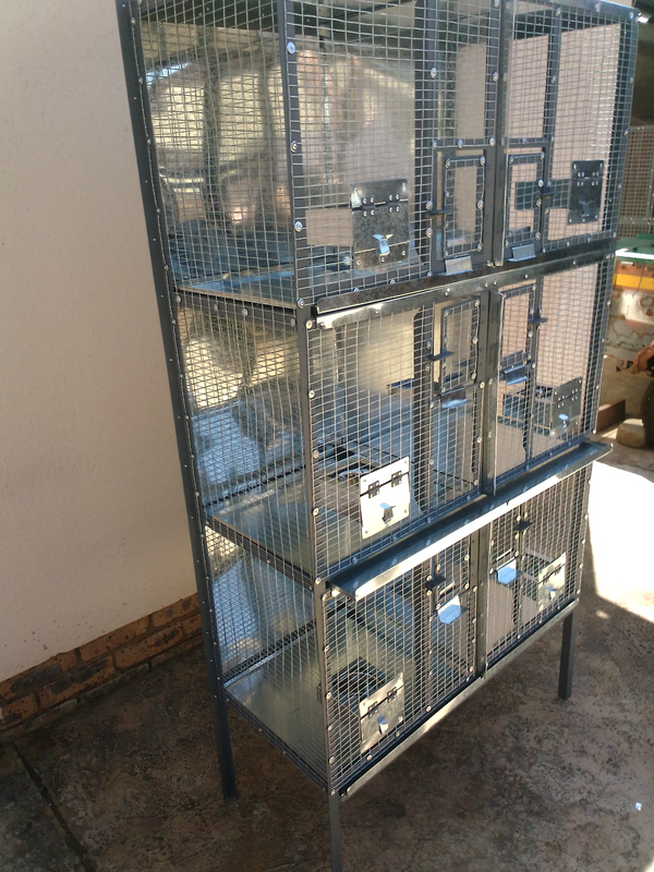 AVIARIES  AND  BIRD  CAGES  different  sizes  according  bird  breeders  specifications