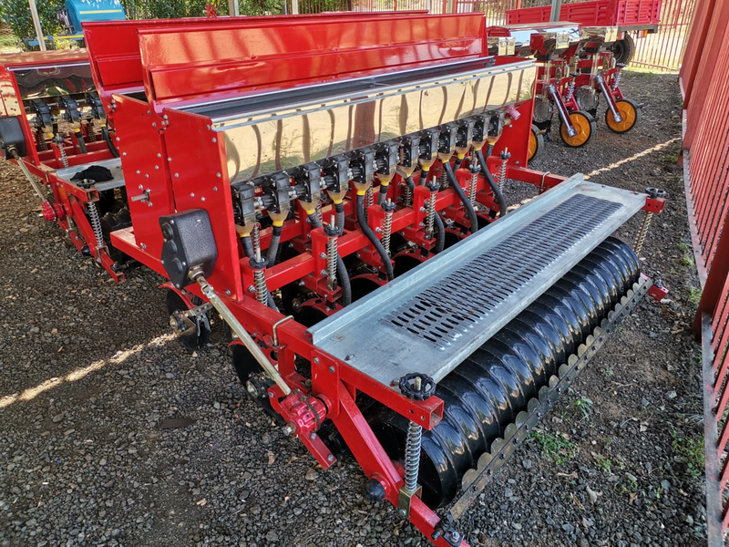 8 Row Fine Seed Planter For Sale (008775)