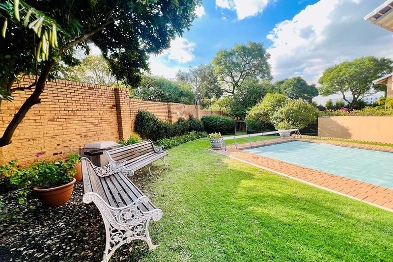 2bed 2bath Garden apartment in the heart of Sandton!