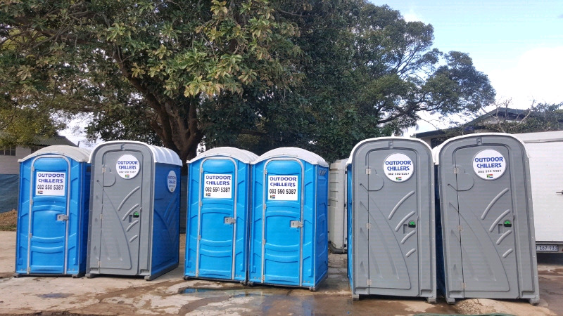 R650 TOILET RENTALS