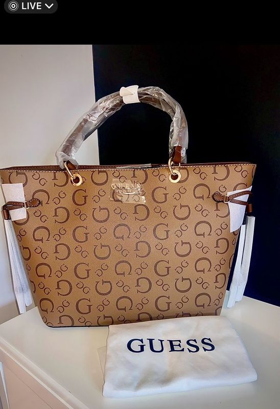 Guess Melrose Ave Tote