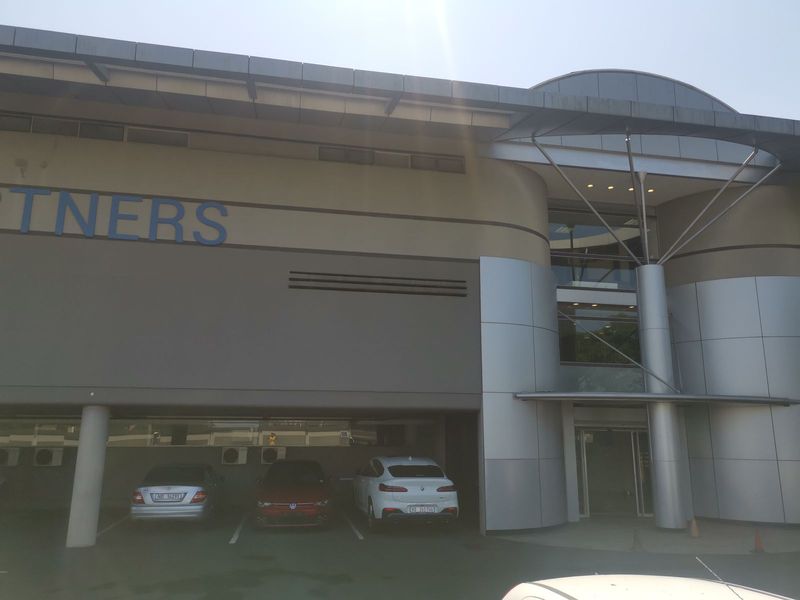 74m2 Office unit available TO LET in Westville