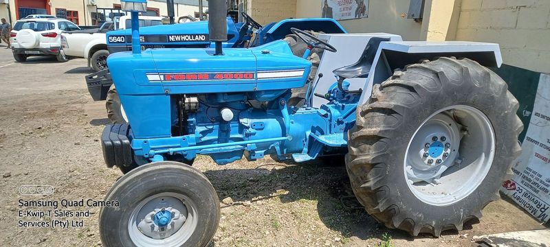 Ford 4000 4x2 Tractor For Sale