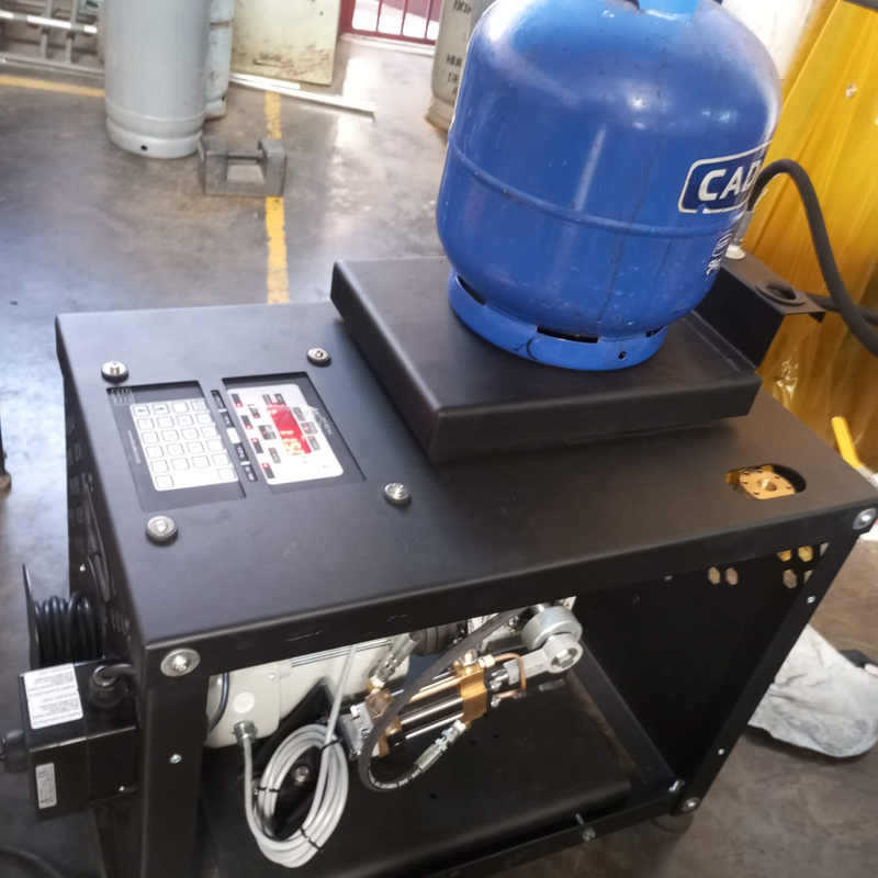 Electronic LPG pump with scale