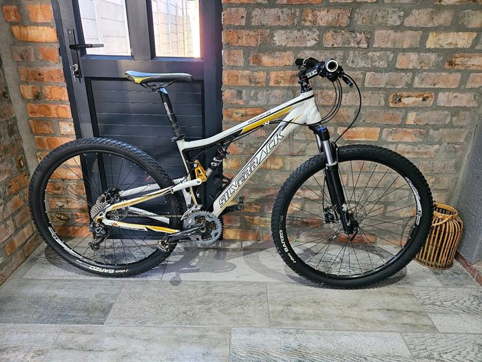 Gumtree dual suspension mountain bike clearance