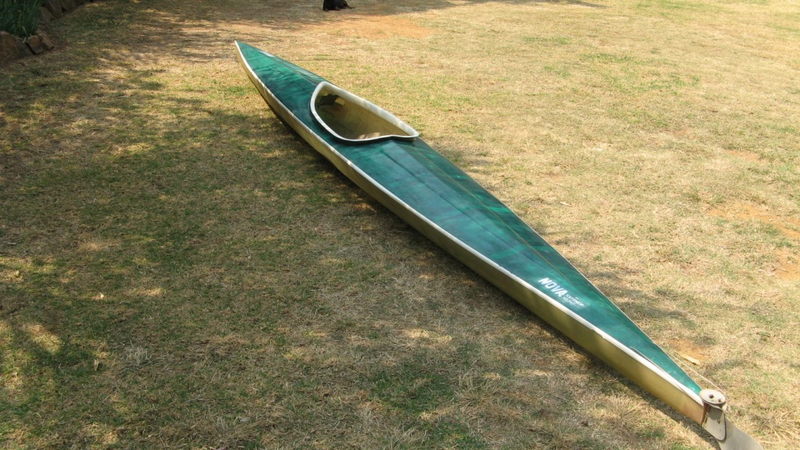 Fibre-glass Racing Canoe (K1)