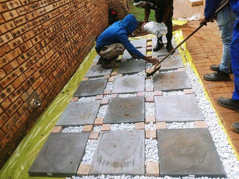 Stepping Stones paving with affordable cost per square metre fix and supply material