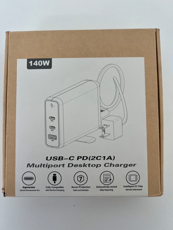 140W USB-C/USB-A Power Adapter