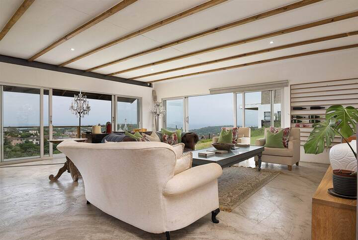 Spectacular views, space &amp; in a secure estate in the heart of Ballito