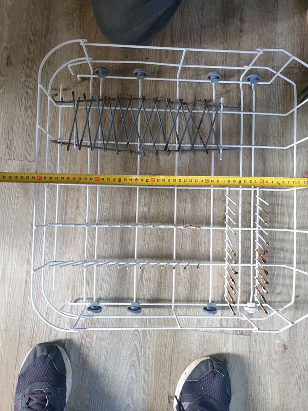 Dishwasher cutlery baskets and Trays .