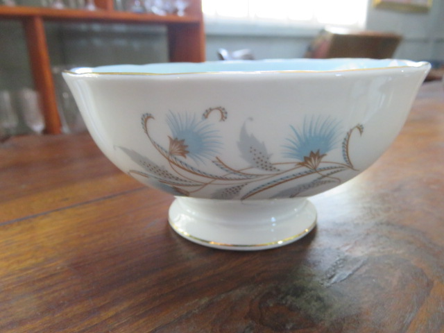 Royal Standard bone china sugar bowl