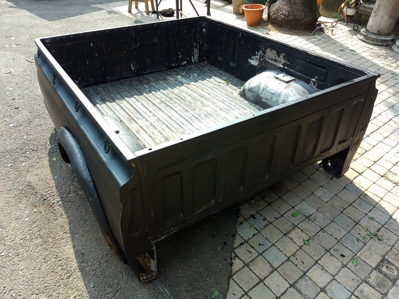 Mitsubishi Colt Load Bin