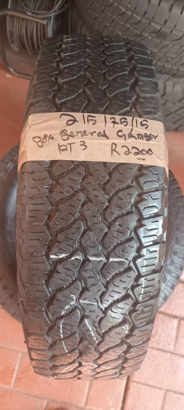 2xGeneral Graber AT3 tyres 215/75/15 80%