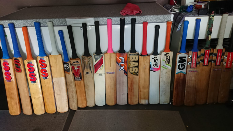 Various CRICKET Bats for Adults, Youths to Boys