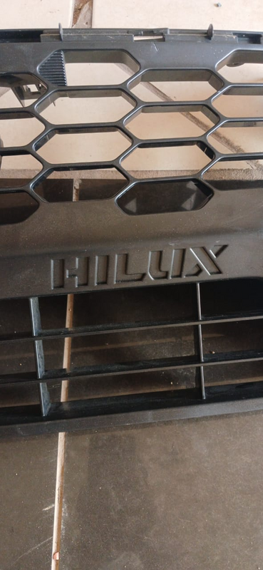 HILUX GRILL AND BUMPER