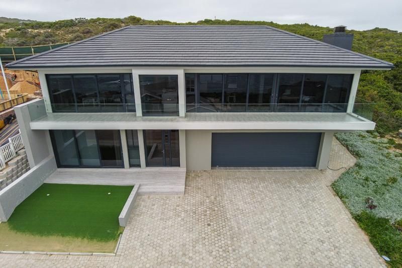 Luxury Family Holiday Home â?? Pinnacle Point Estate