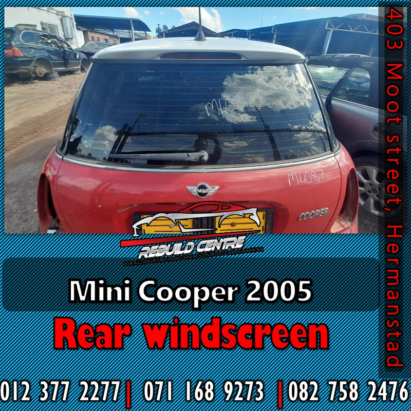 Mini Cooper 2005 rear Windscreen for sale